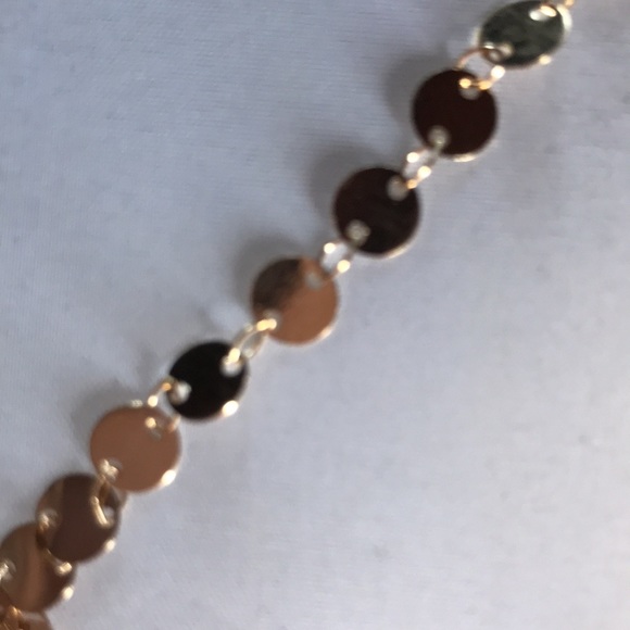 New! Gold Disc Necklace - Picture 6 of 8